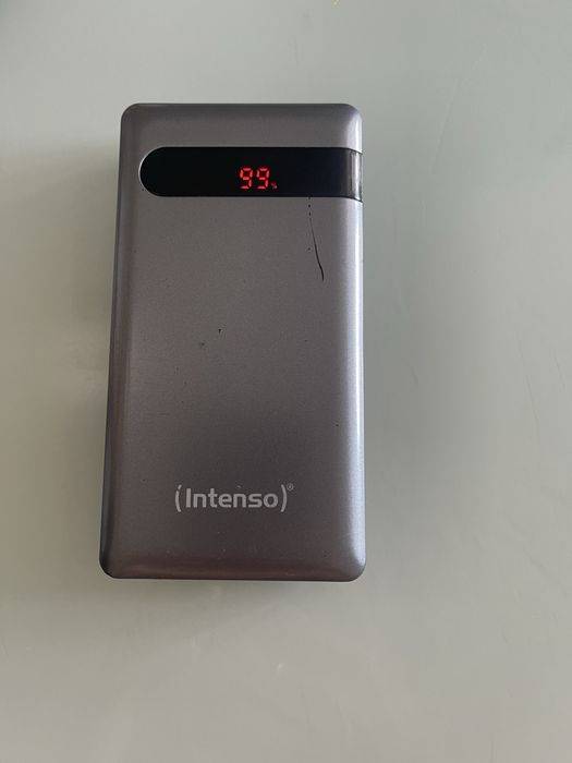 ПРОДАМ power bank intenso 10000 mAh