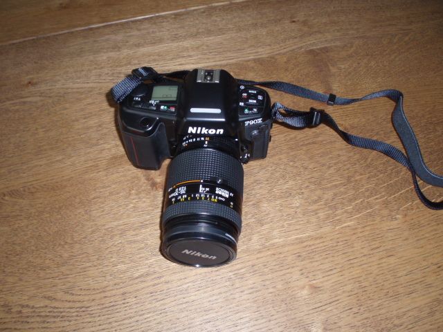 NIKON F90X (corpo) como nova