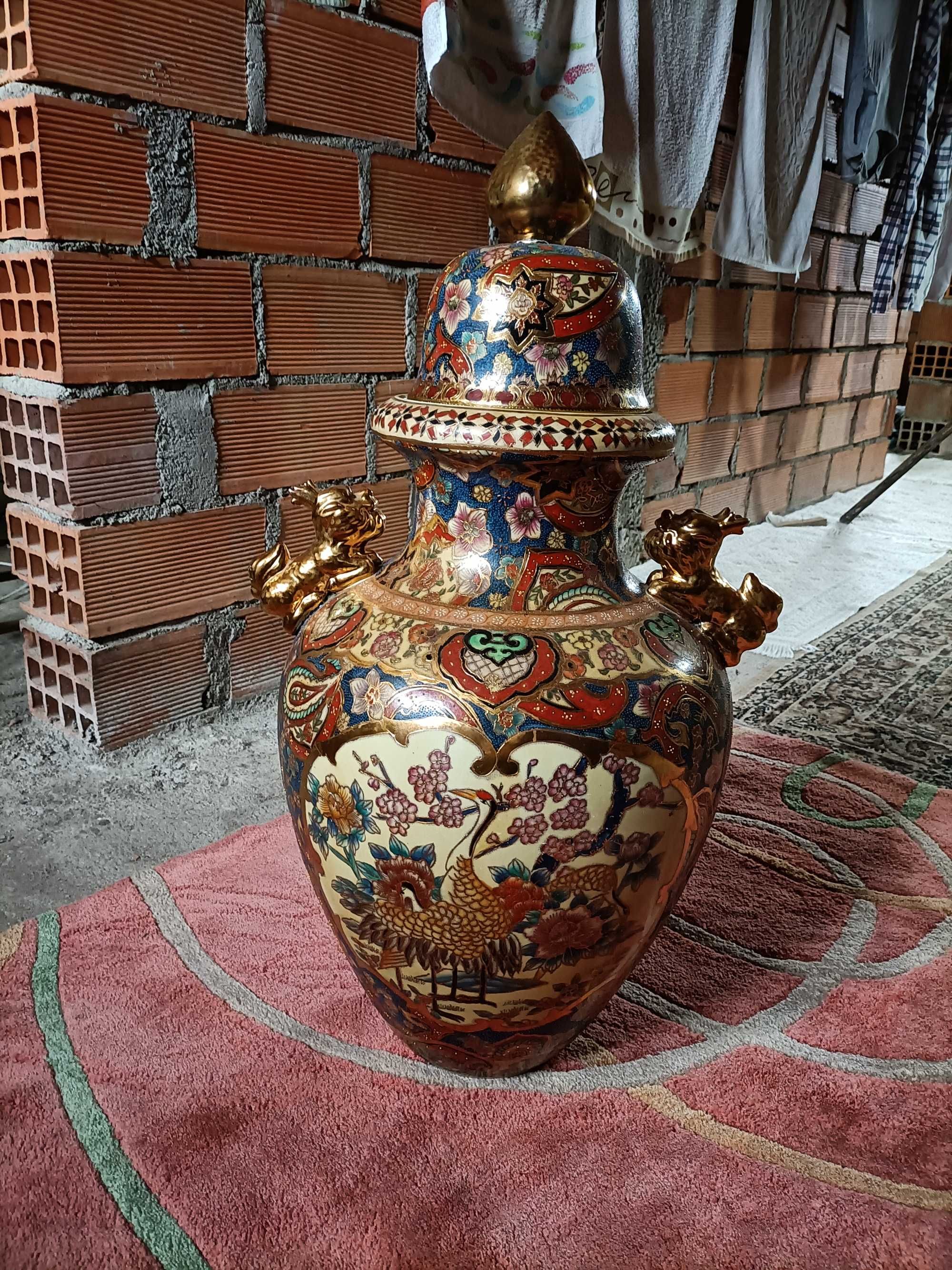 Pote decorativo de loiça chinesa