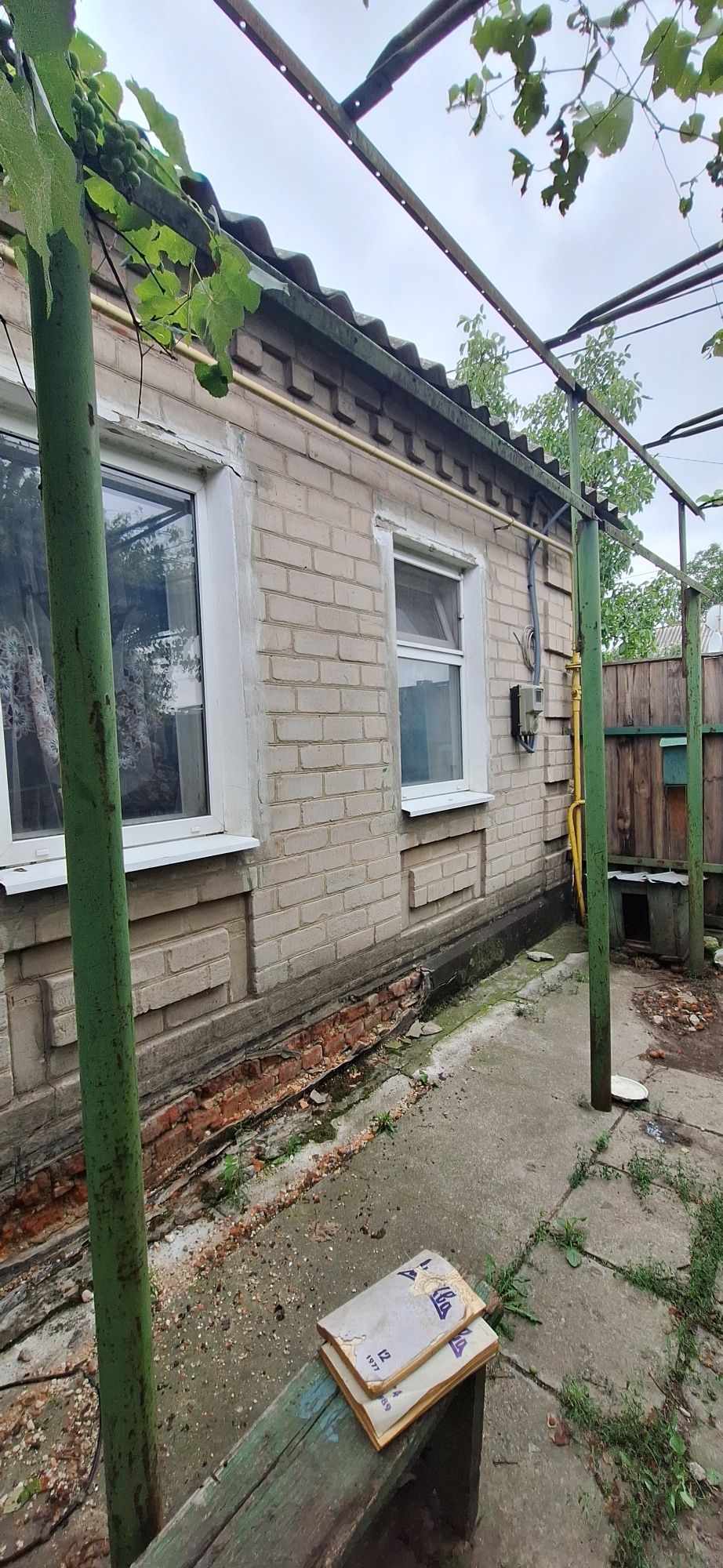 Дом по вул. Успенська (центр) між вул.Горького та вул. Коротка.