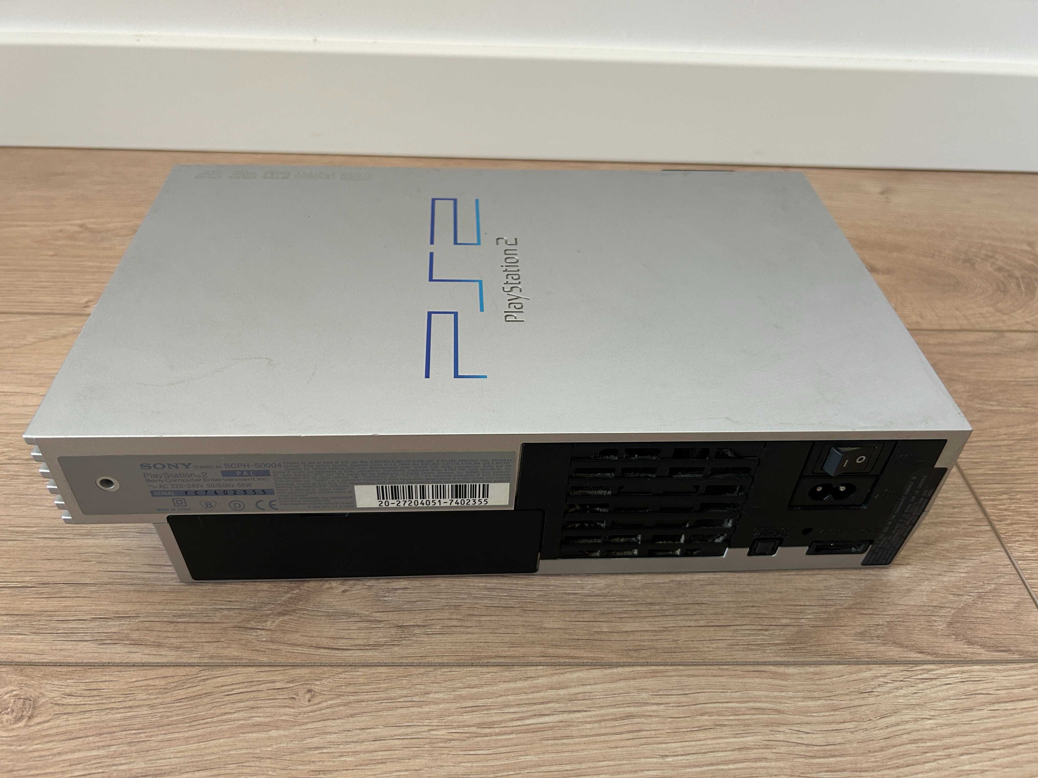 PlayStation 2 Silver funcional c/ 2 comandos