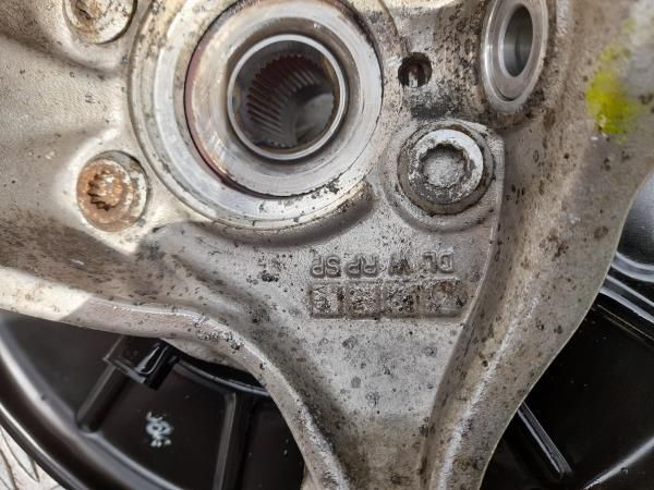 Manga de eixo frente direita VOLKSWAGEN Passat (3C2)