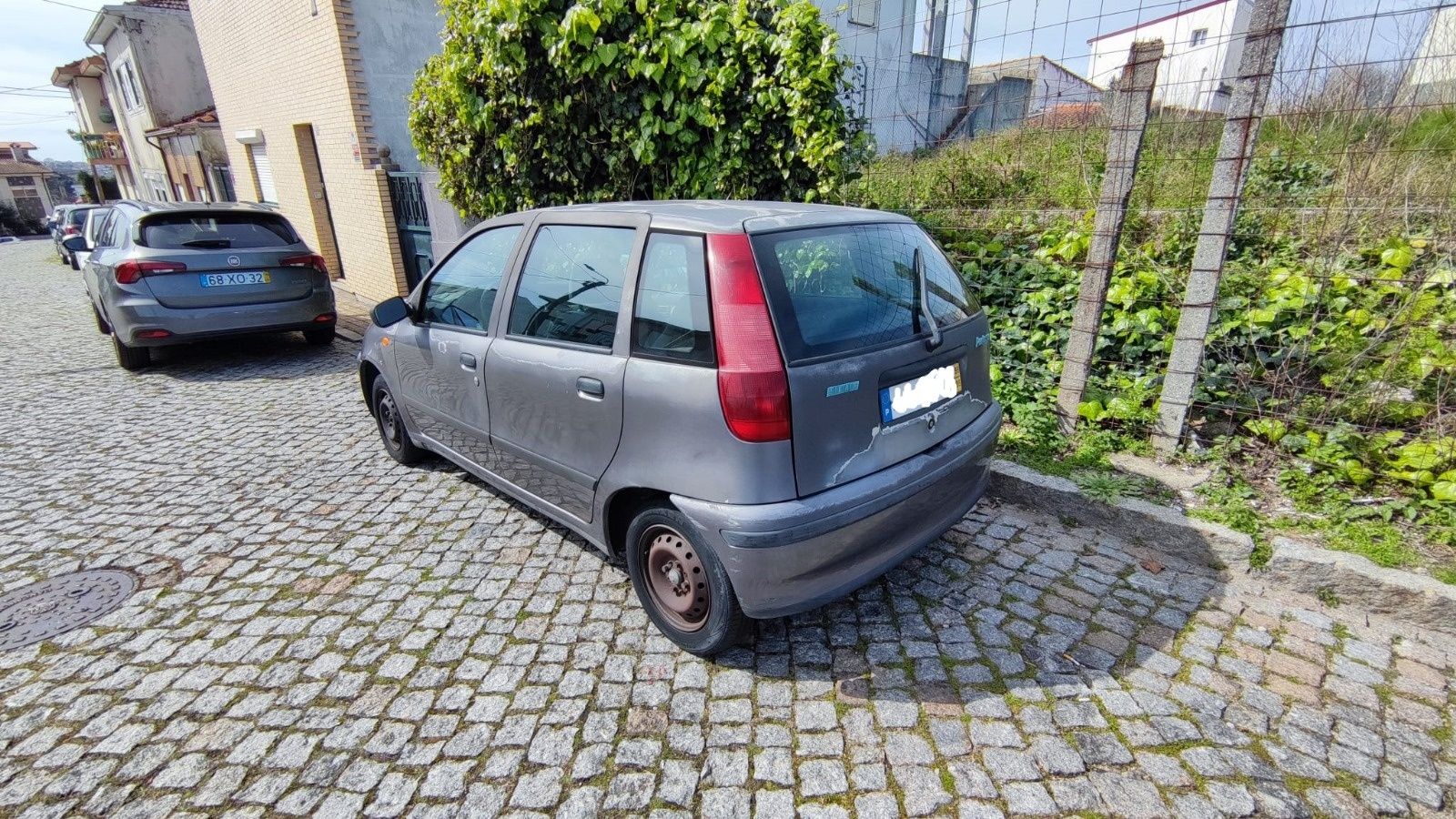 Fiat Punto 1998 .