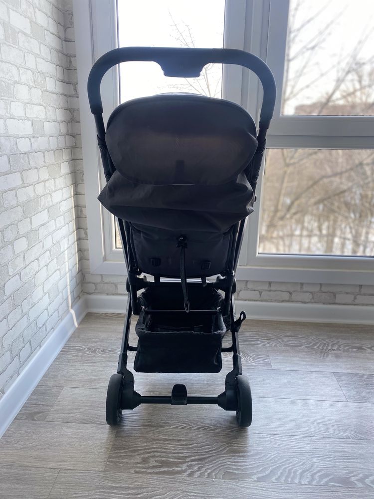 Прогулянкова коляска Easywalker Buggy XS Mickey Shield