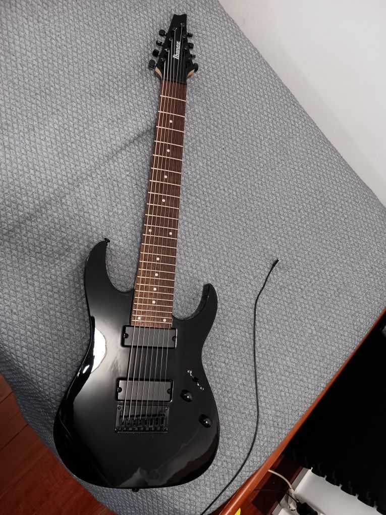 Guitarra de 8 cordas Ibanez RG8