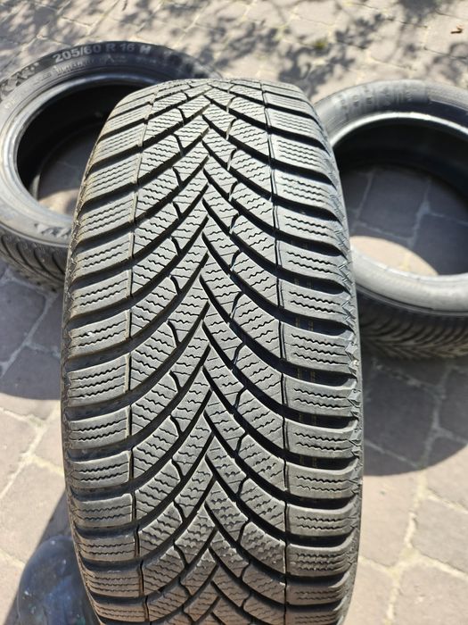 Opony zimowe Kleber Krisalp HP3 205/60 R16
