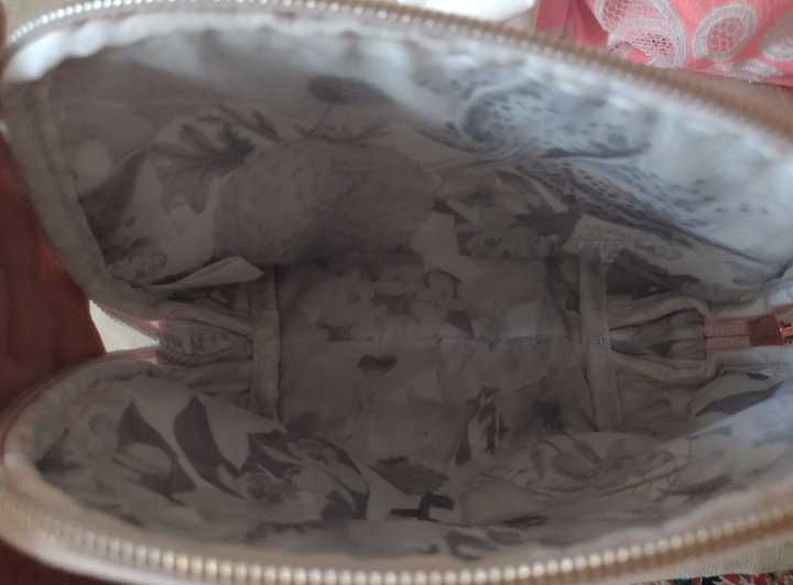 Ted Baker/ Ekskluzywna kosmetyczka z Londynu, saszetka