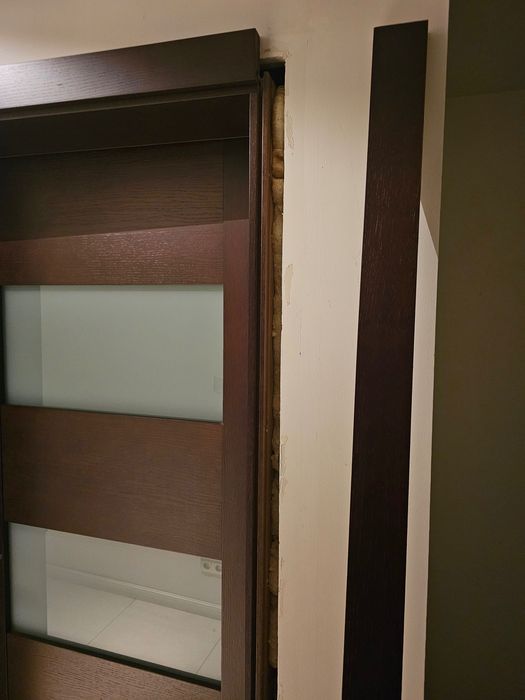 Drzwi mahoniowe + ościeżnice + klamki