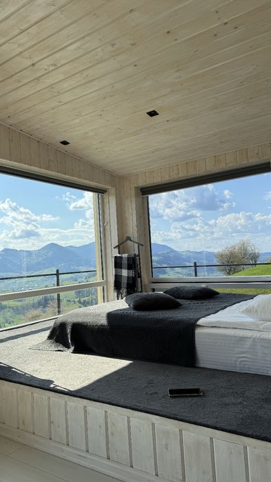 Magurka_space - будиночки на горі, житло у Верховині з видом на хребет