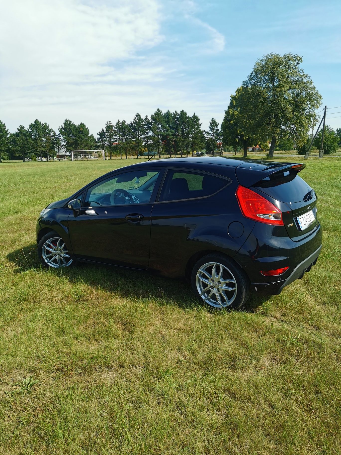 Ford Fiesta mk7 St line 1.6 Tdci 90Km 2009 rok