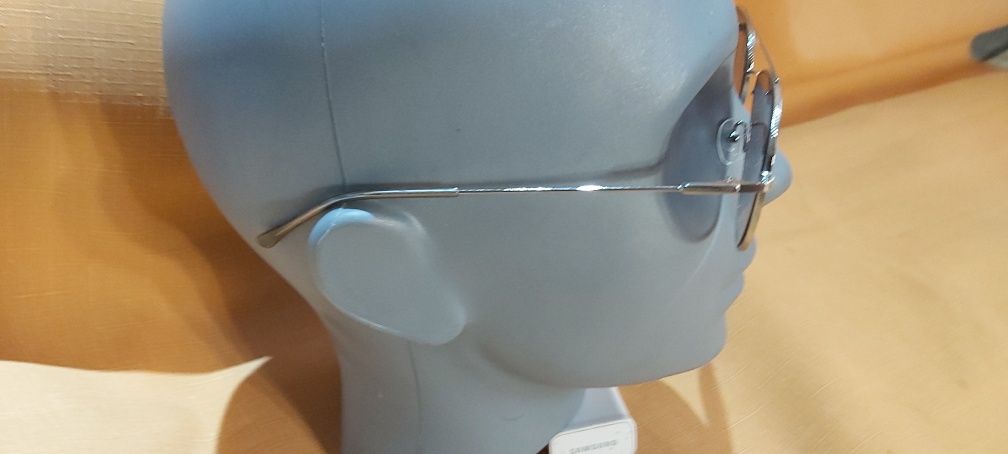 Calvin Klein CK 20120 S awiatory okulary przeciwsłoneczne 009