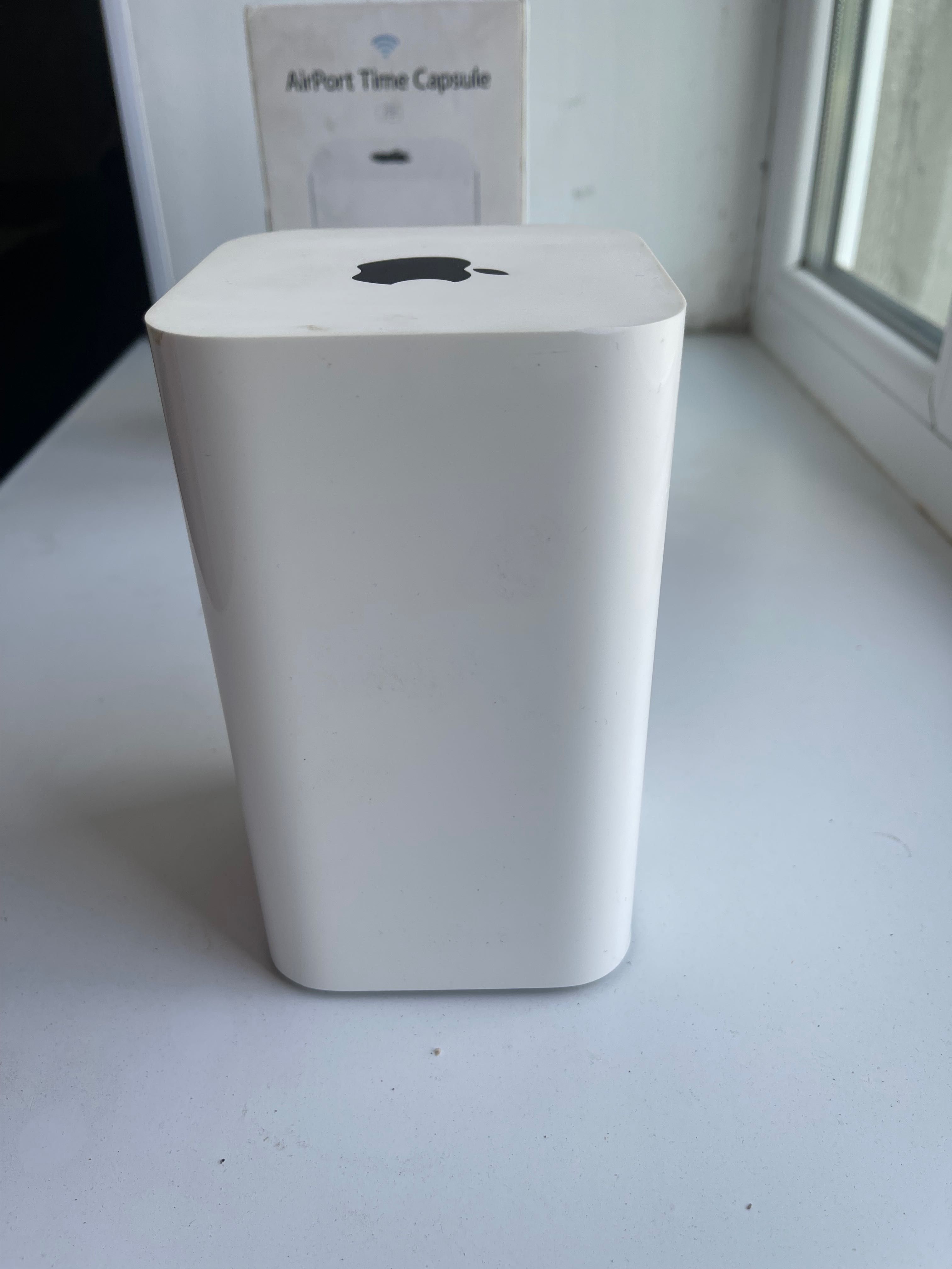 WiFI роутер Apple Time Capsule A1470 2tb ME177