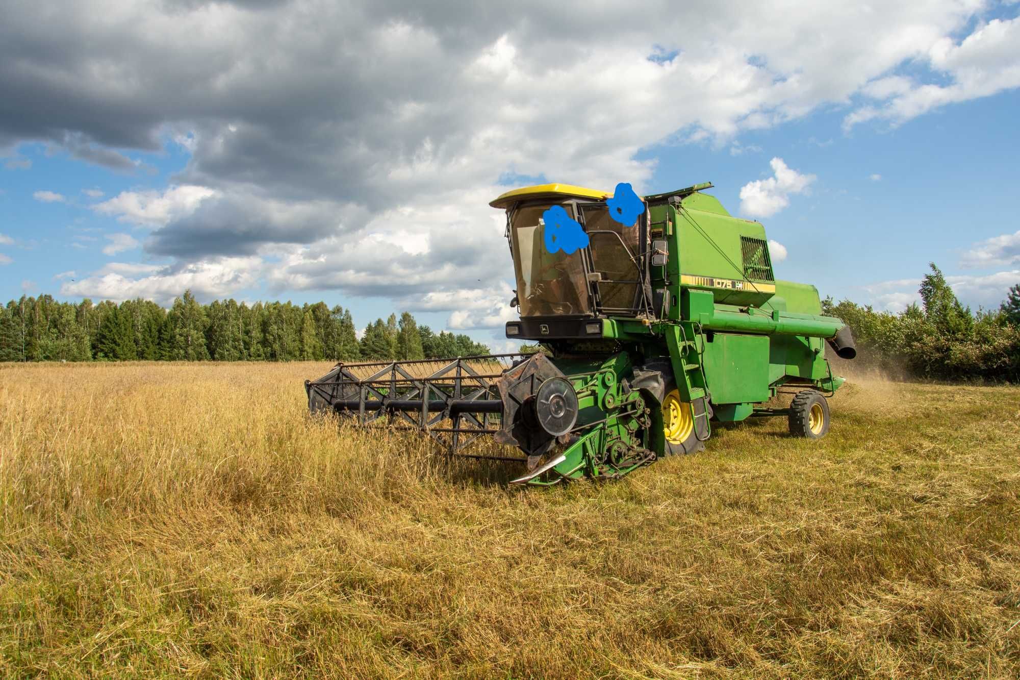 kombajn zbożowy john deer 1075