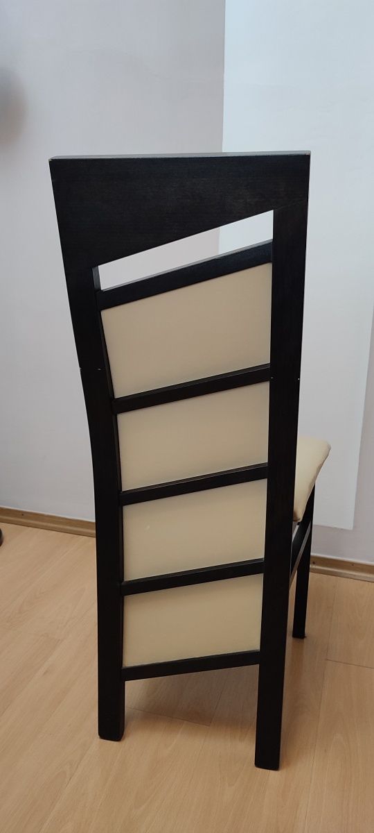 Komplet 4 krzeseł
