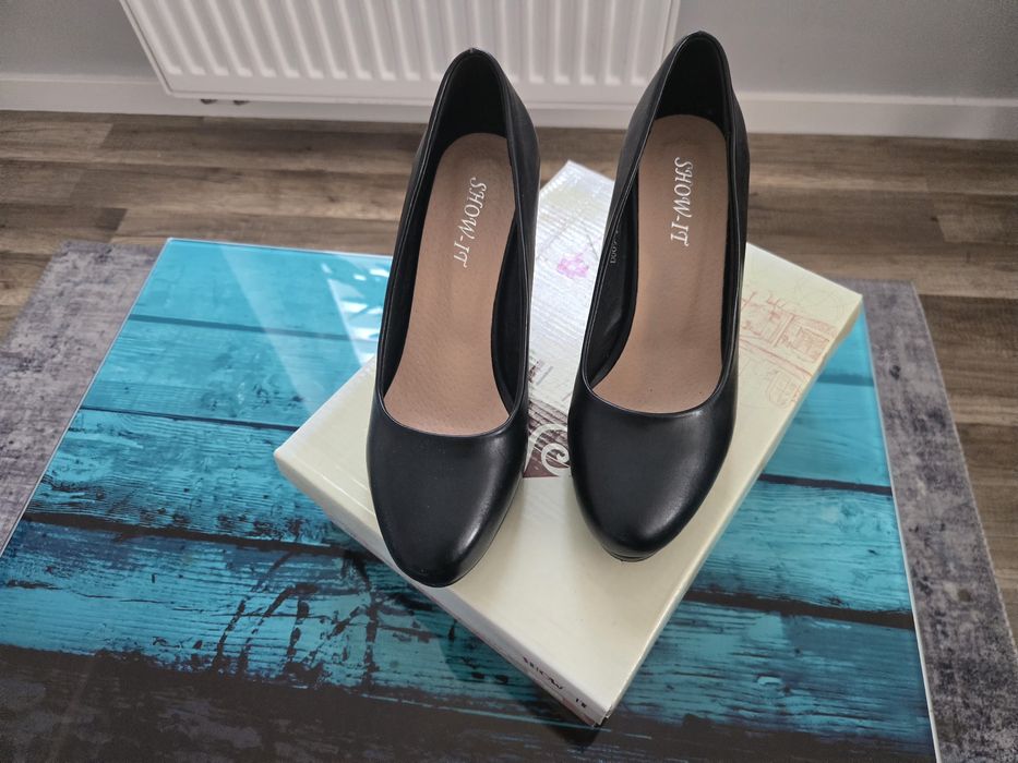 Buty na obcasie, rozmiar 36, obcas 8.5cm