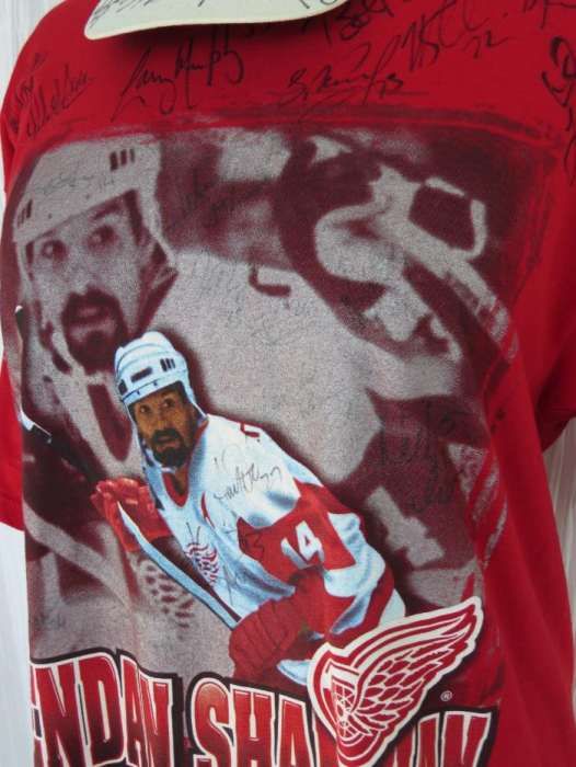 Red Wings Коллекционная футболка и кепка NHL автографы игроков 1997-98