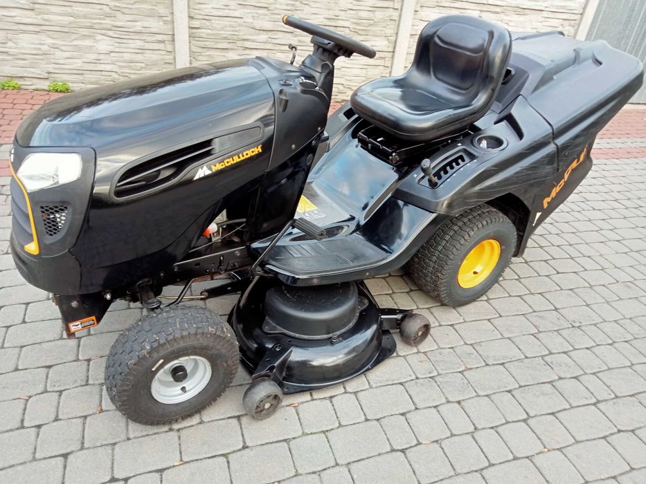 Traktorek kosiarka Mcculoch 22hp V2 Briggs z pługiem