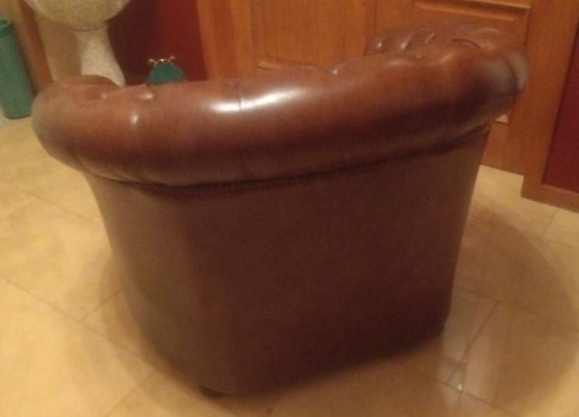 Poltrona toda em Picotiné