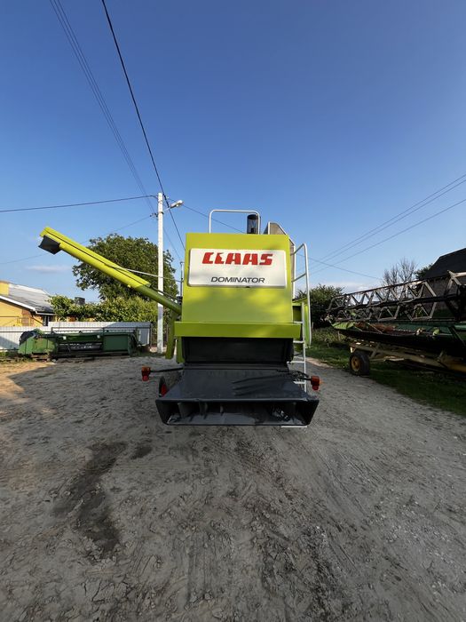 Комбайн зернозбиральний Claas Dominator 130 2006 p Свіжий