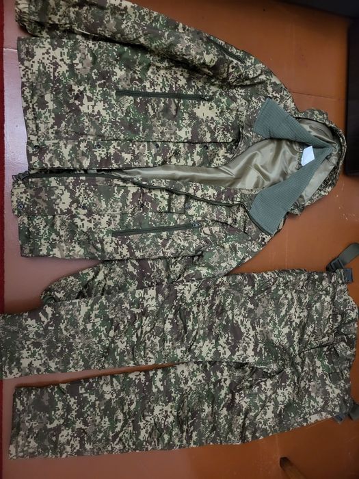 Продам костюм ввз зимовий хижак