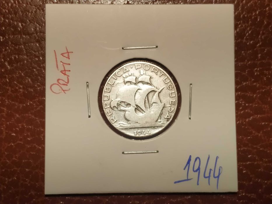 A222 moeda em prata de 2,5 escudos de 1944-Portugal (caravela/barcos)