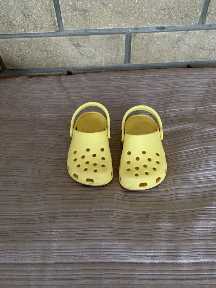 Crocs, дитяче літнє взуття Next