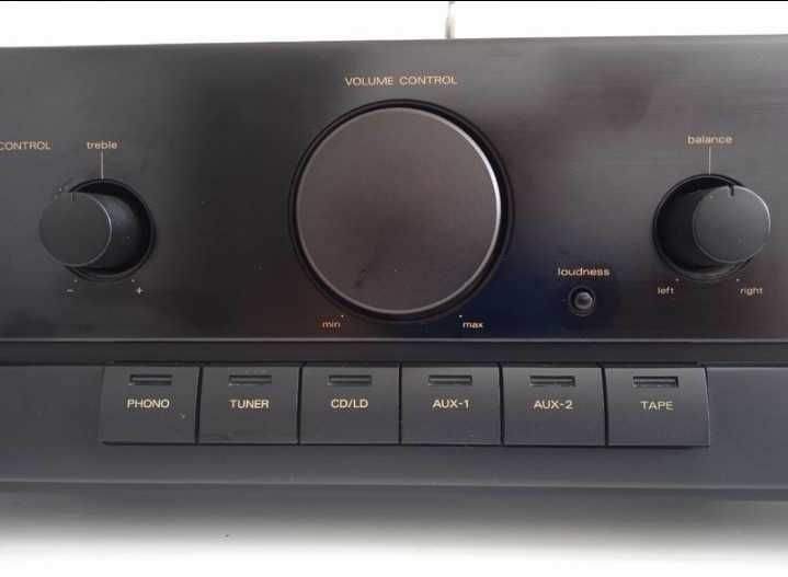 Luxman A-215  Amplificador Made in Japan Revisado