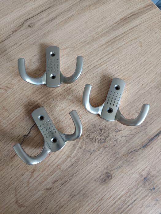 3 wieszaczki wkręty, zestaw