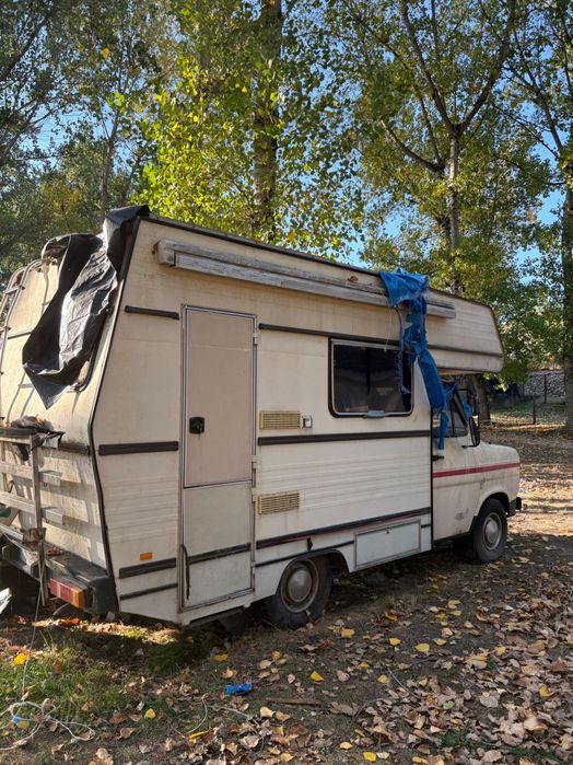 AutoCaravana ford