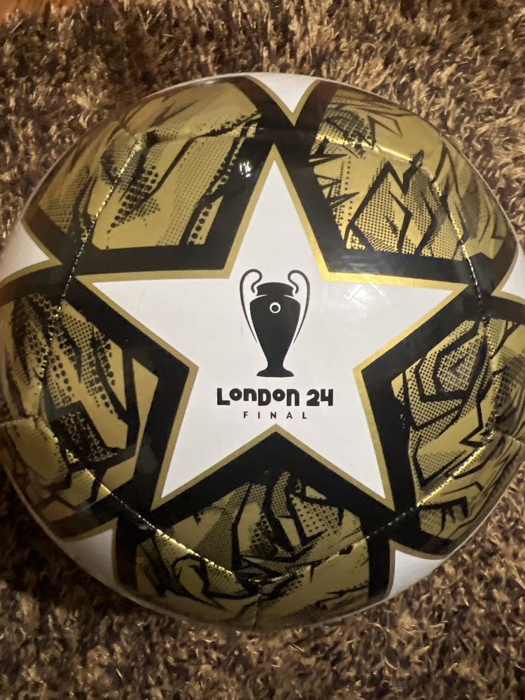 Bola de futebol adidas original final liga dos campeoes