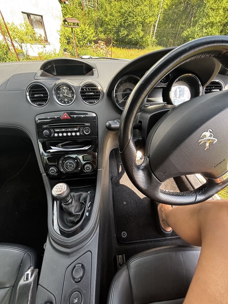 Peugeot RCZ 2.0 HDi 200 KM