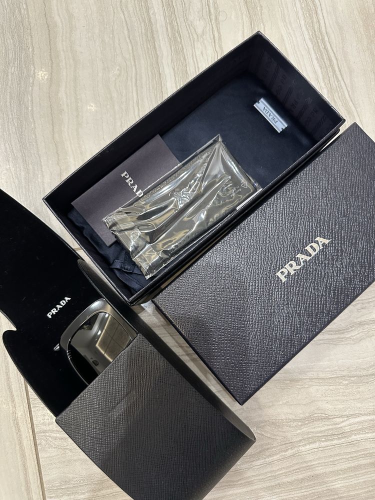 Очки . Prada. Оригинал.