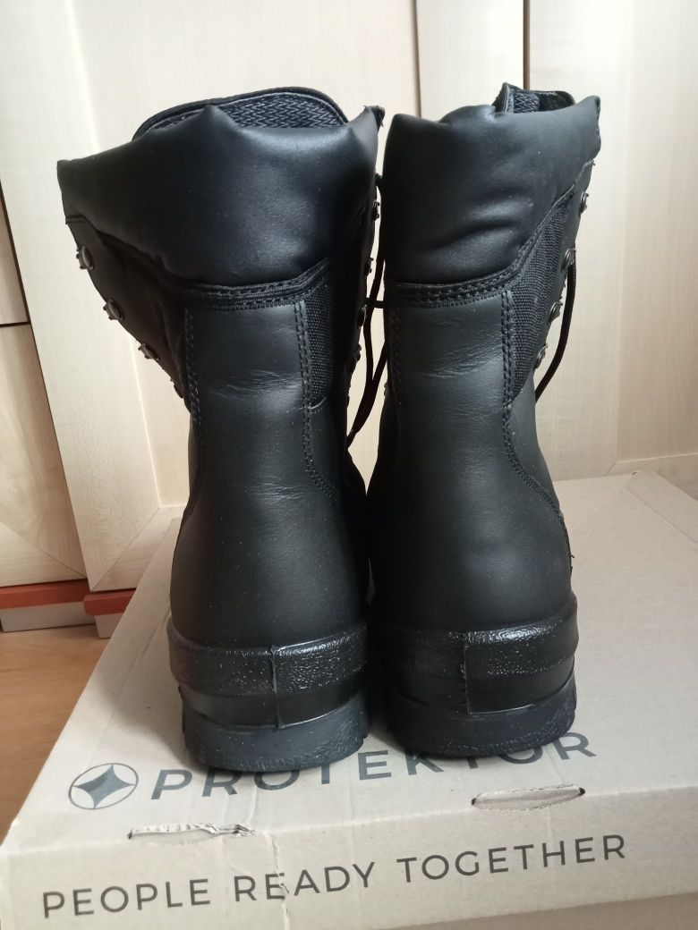 NOWE Buty wojskowe, trzewiki PROTEKTOR