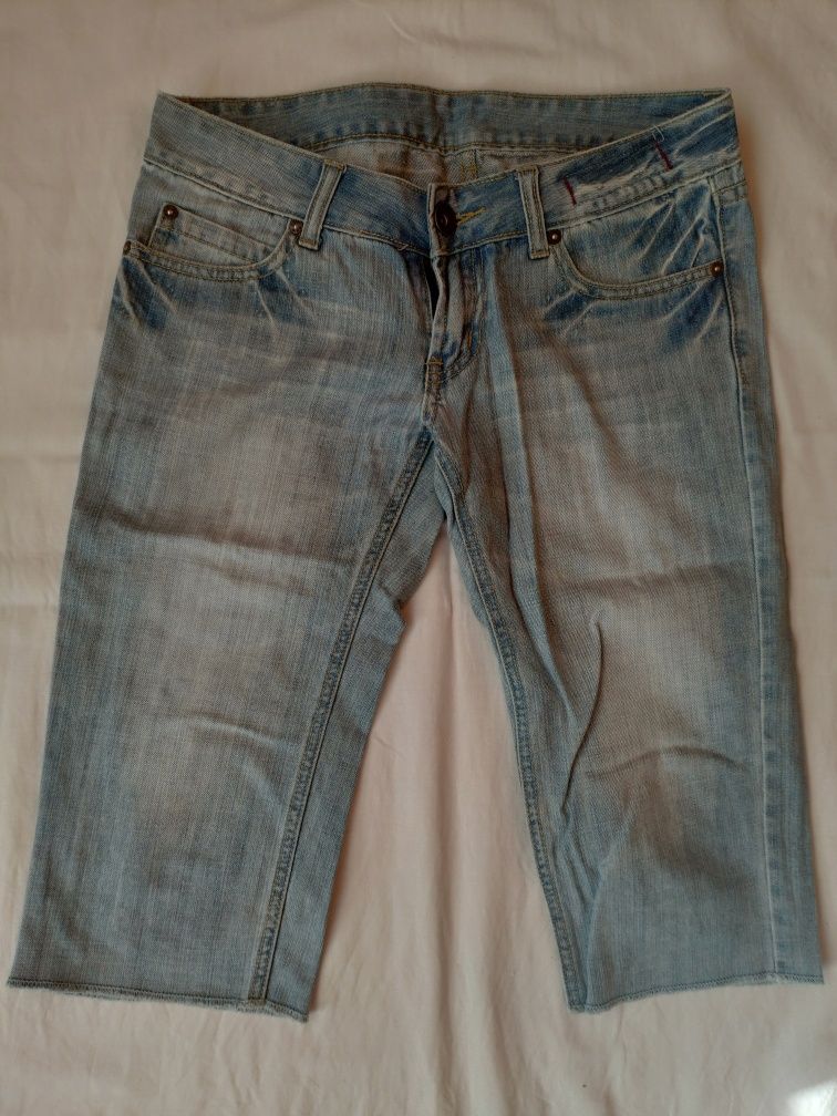 Krótkie spodenki jeansowe W28 rozm. M