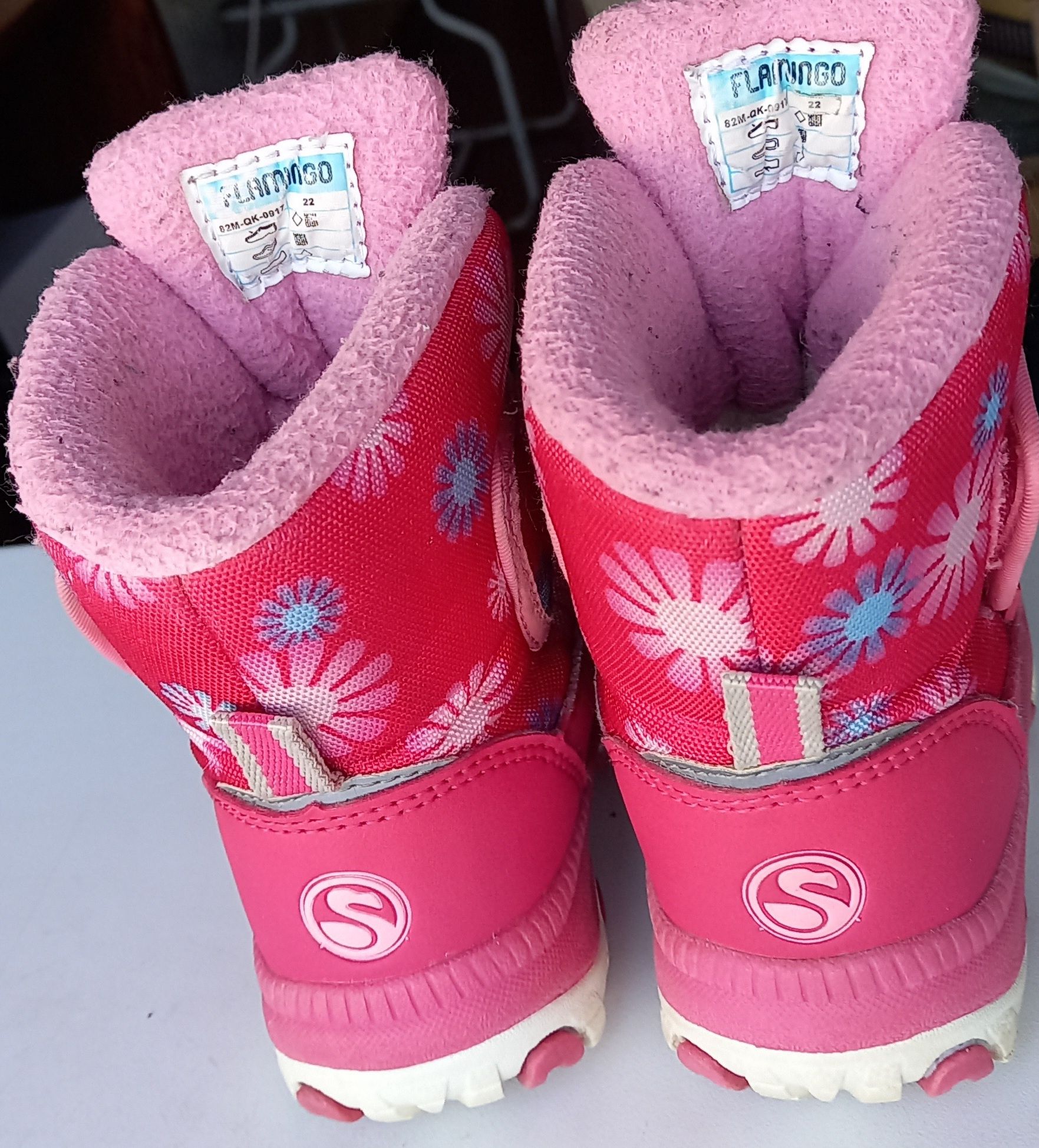 Продам термо ботинки Flamingo