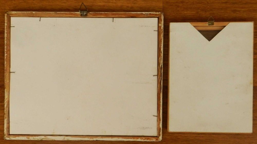 Dwie drewniane ramki do obrazu fotografii z szybami, 32x26 i 16,5x22
