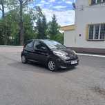 Peugeot 107 1.0 benz klima elektryka alu ładny stan  salon pl aygo c1