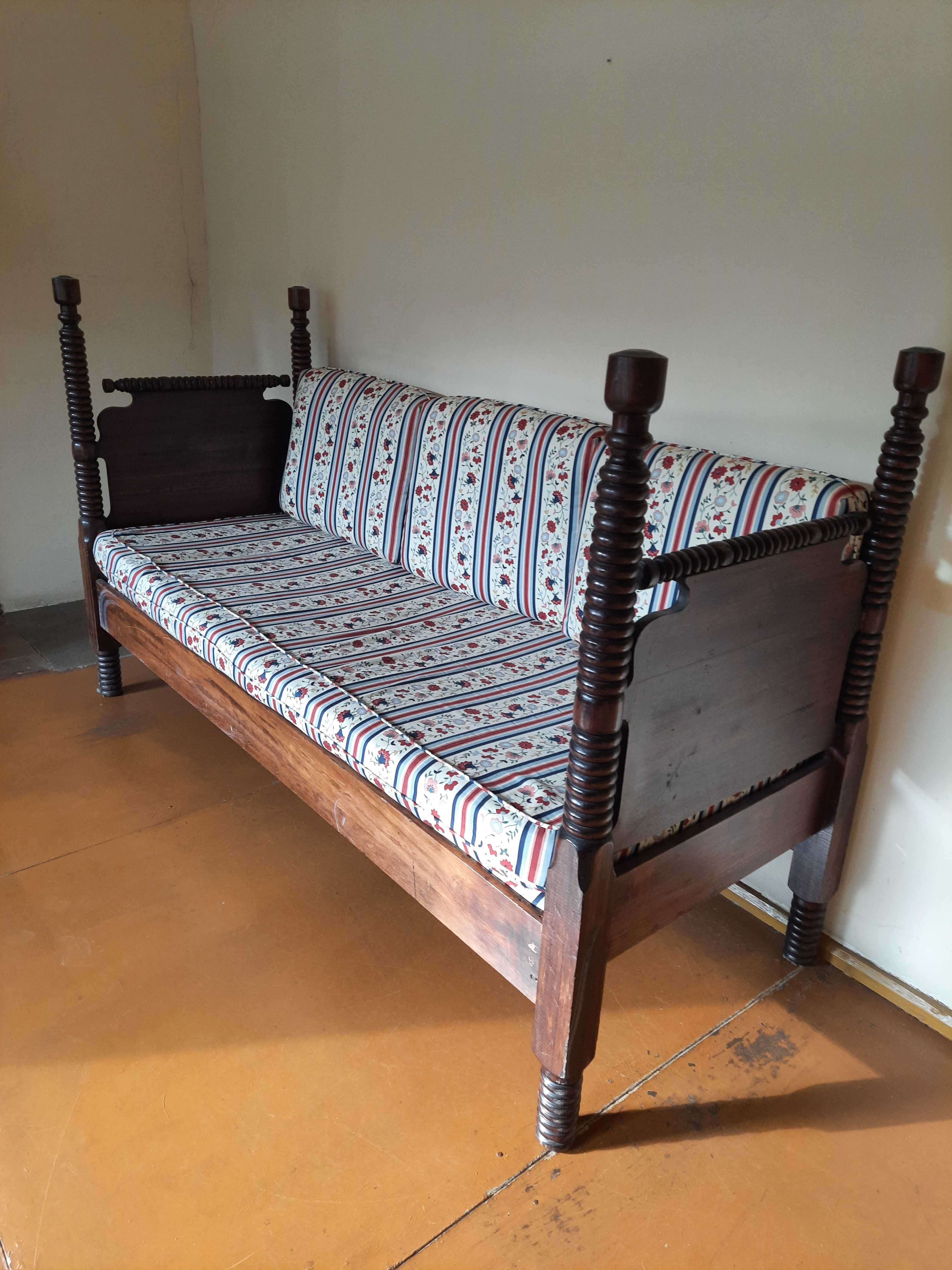 Rustykalna sofa/łóżko jednoosobowe