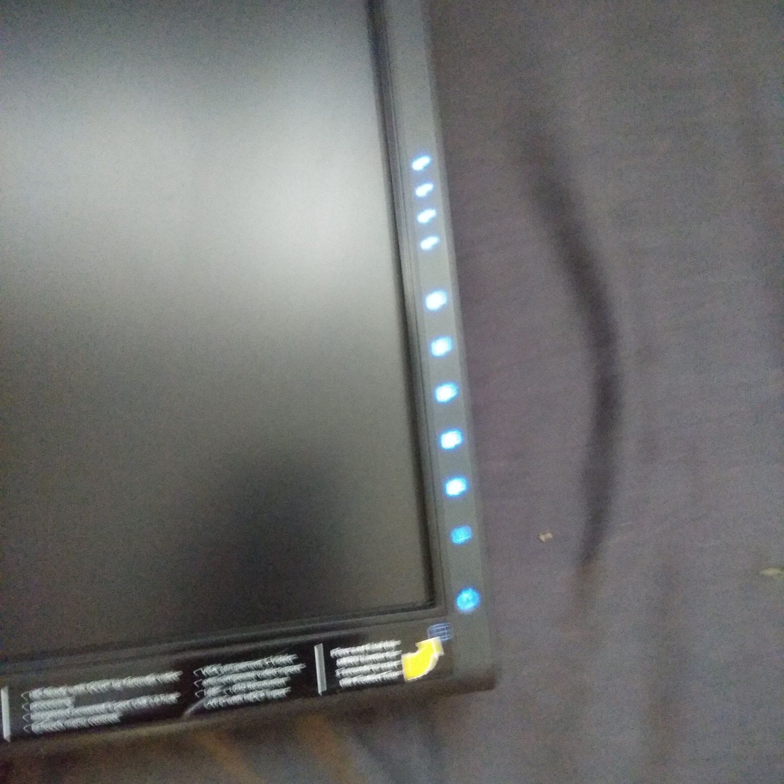Monitor Gateway LP2207 do naprawy