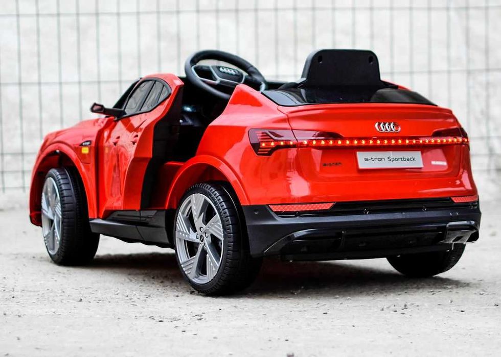 NOWE Autka dla dzieci AUDI ETRON 4x4