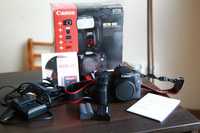 Lustrzanka EOS 50D Canon + 2 karty CF SanDisk, akumulatory, ładowarka