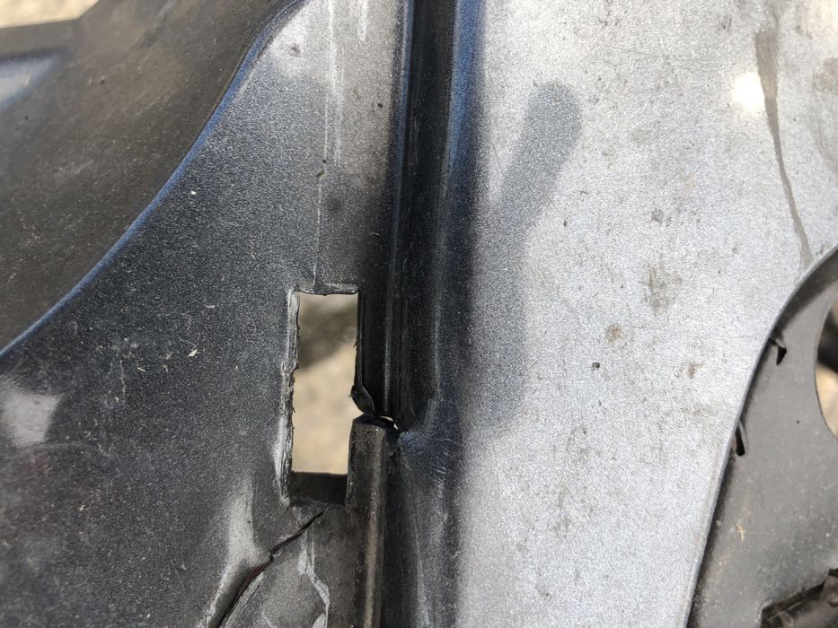 Parachoques toyota C-HR     VW GOLF 5