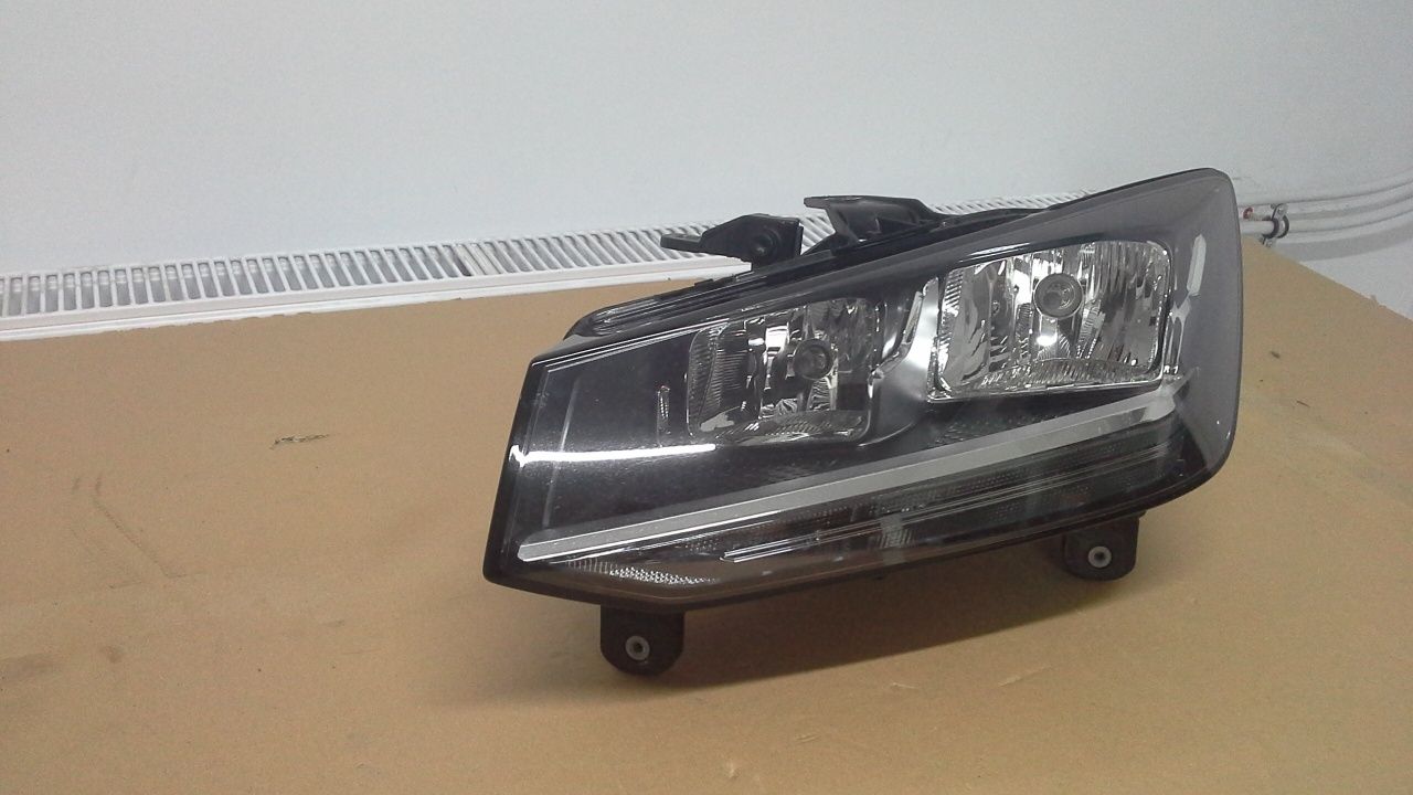 Lampa Audi Q2 L.