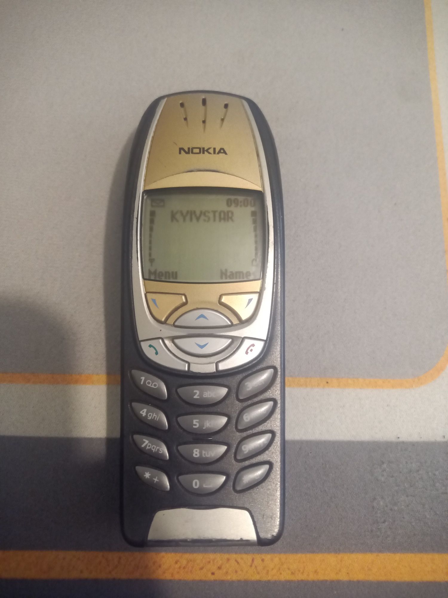 Nokia 6210 Navigator -1000грн. Nokia 6310i -1500грн