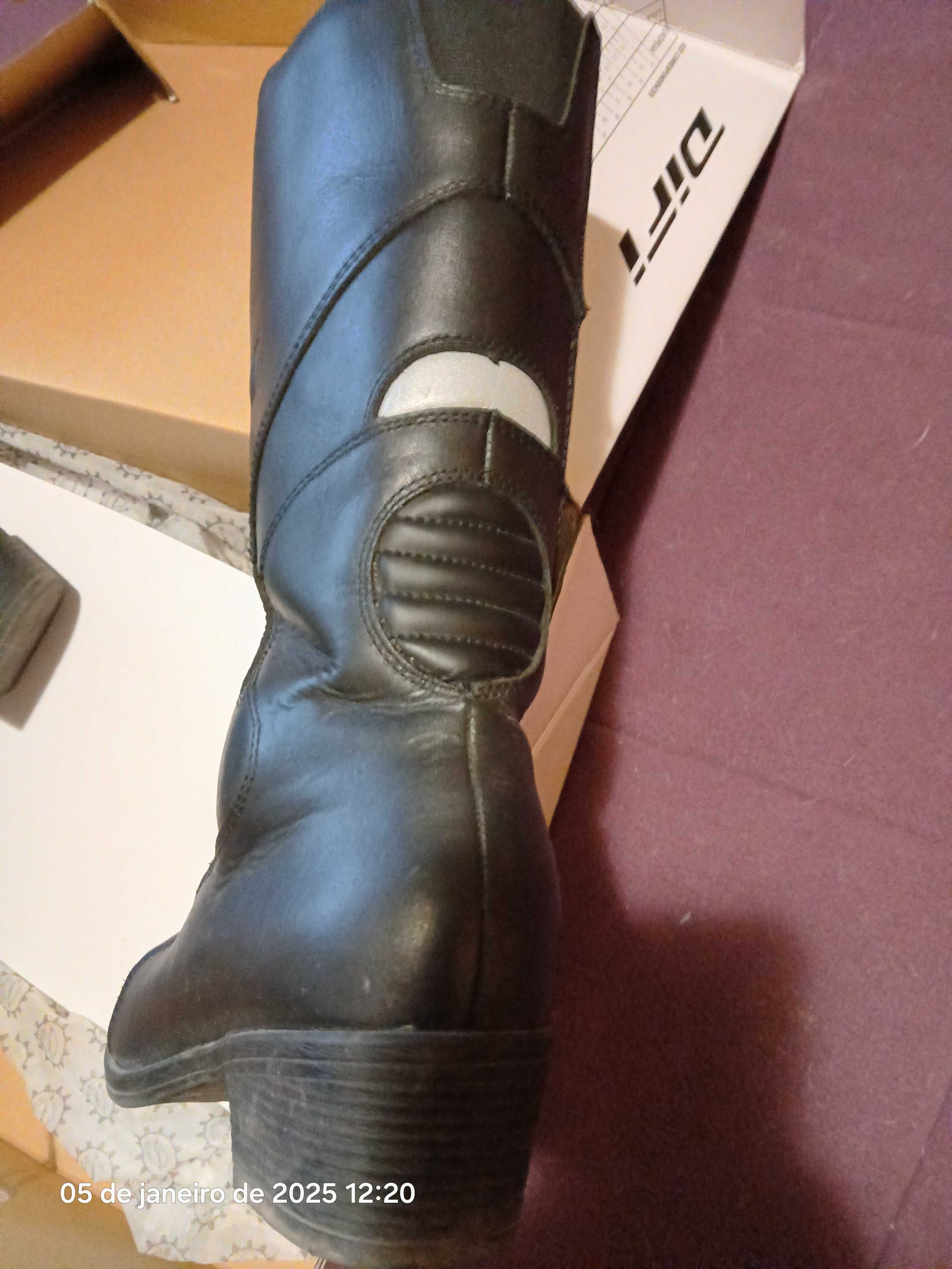 Botas mota senhora