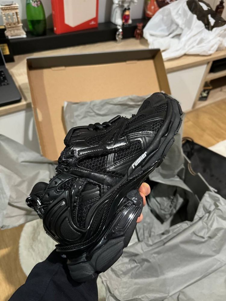 Balenciaga Runner Black Original