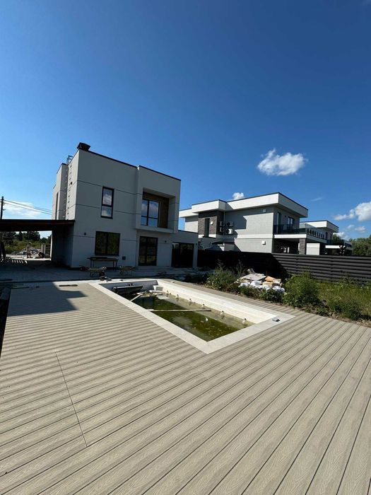 Терасна дошка Renwood: продаж та монтаж під ключ