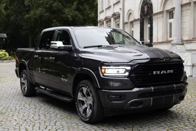 2021 Ram Laramie 5.7 Hemi E-Torque