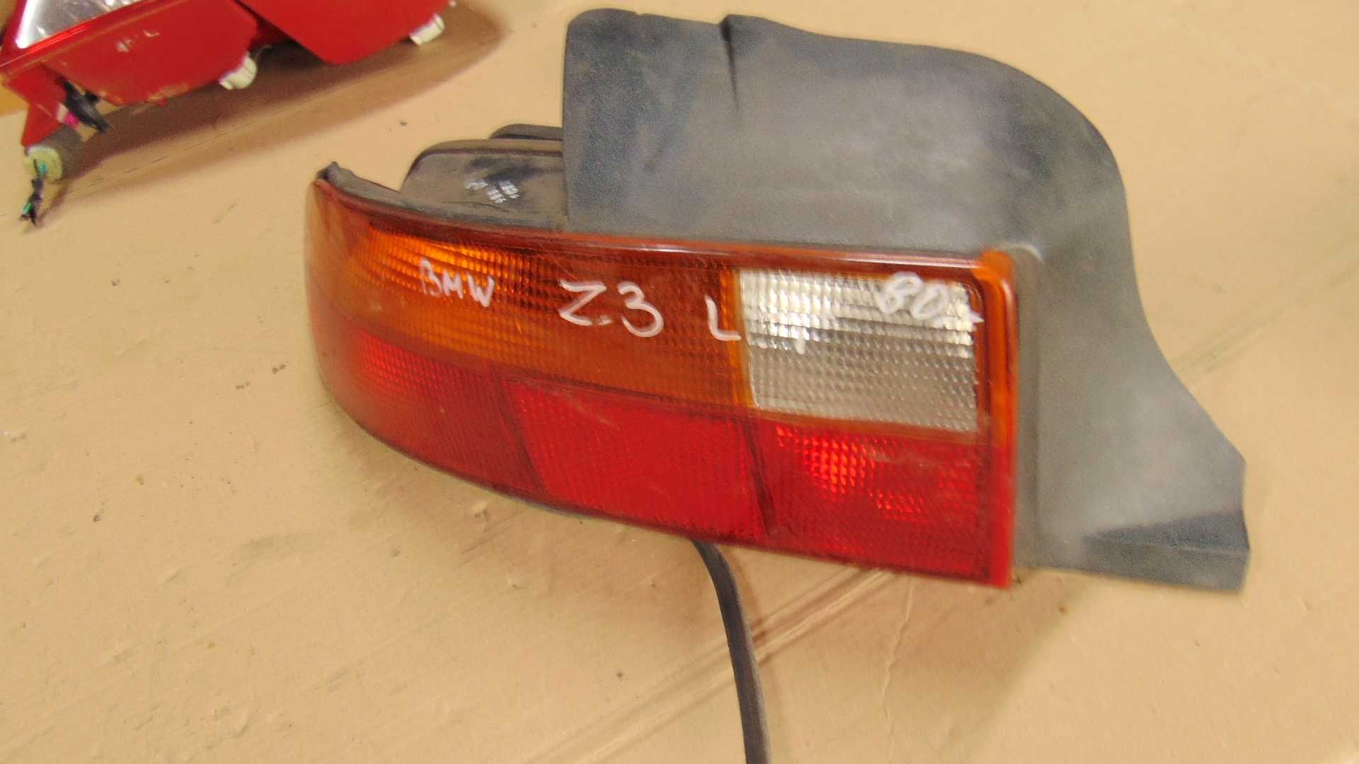 Paz3 Lampa lewa tylna lewy tył BMW z3 wysyłka