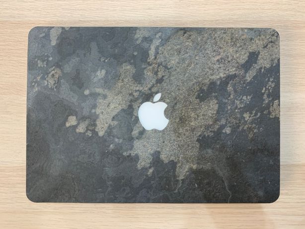Capa Gimmestone Real Stone para Macbook Pro 13' Retina